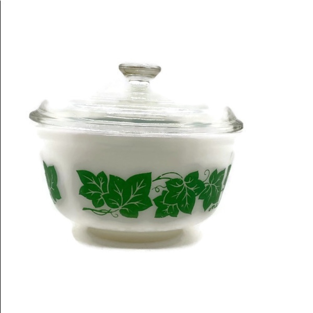 Vintage Hazel Atlas ivy bowl